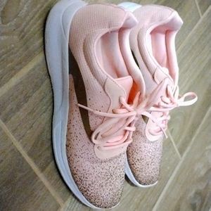 Peach Athletic Works Memory Foam Pink Speckled Tennis Shoes